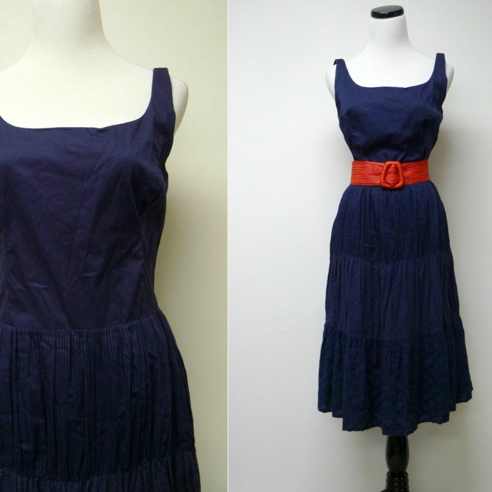 3 sisters full skirt sleeveless dress . fits S - M